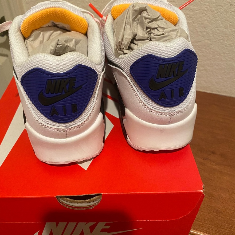 Nike Women’s White/Black/Purple/Orange Running Sneakers - Picture 2 of 4